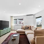 Center 3 Bdr - Family Haven Appartamento Cascais