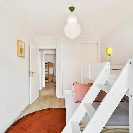 Center 3 Bdr - Family Haven *