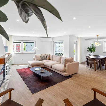 Appartamento Center 3 Bdr - Family Haven