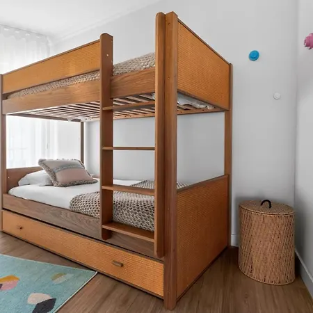 Apartment Center 3 Bdr - Family Haven *