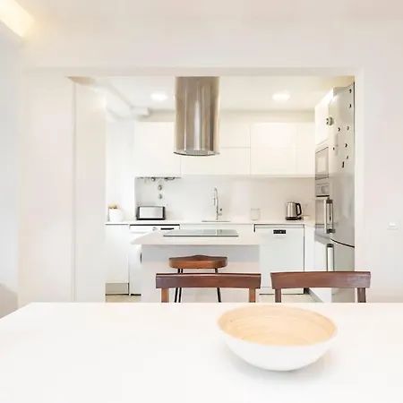 Center 3 Bdr - Family Haven Apartman Cascais