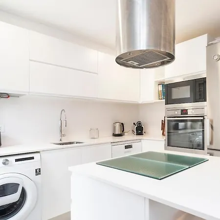Apartament Center 3 Bdr - Family Haven *